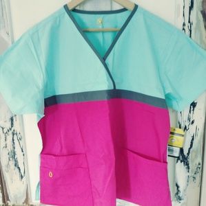 BNWT scrubs- WonderWink